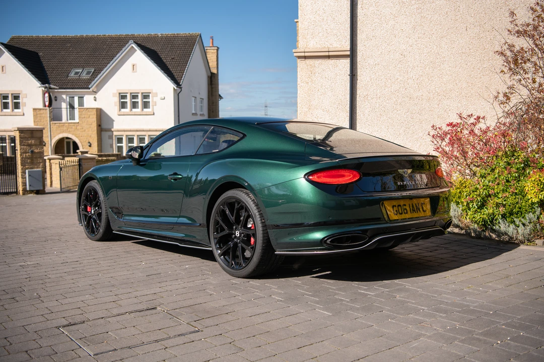 2023 Bentley Continental GT Speed 3rd Gen - Image 18 of 31