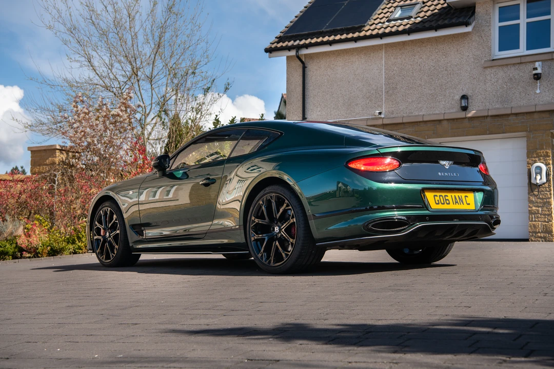 2023 Bentley Continental GT Speed 3rd Gen - Image 26 of 31