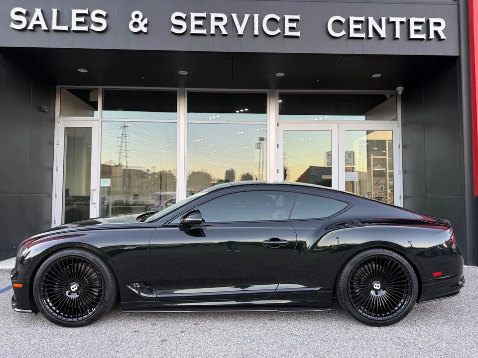 2023 Bentley Continental GT Speed 3rd Gen - Image 9 of 21