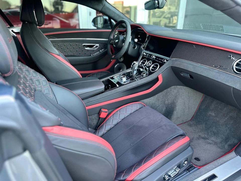2023 Bentley Continental GT Speed 3rd Gen - Image 19 of 21