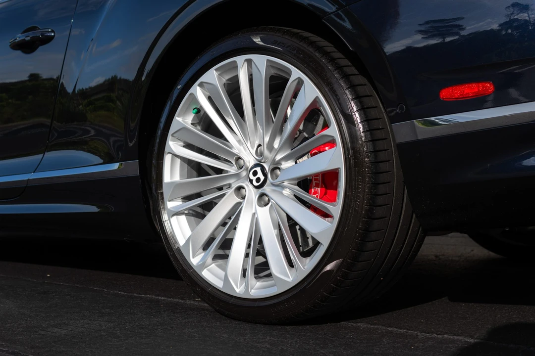 2023 Bentley Continental GT Speed 3rd Gen - Image 23 of 31