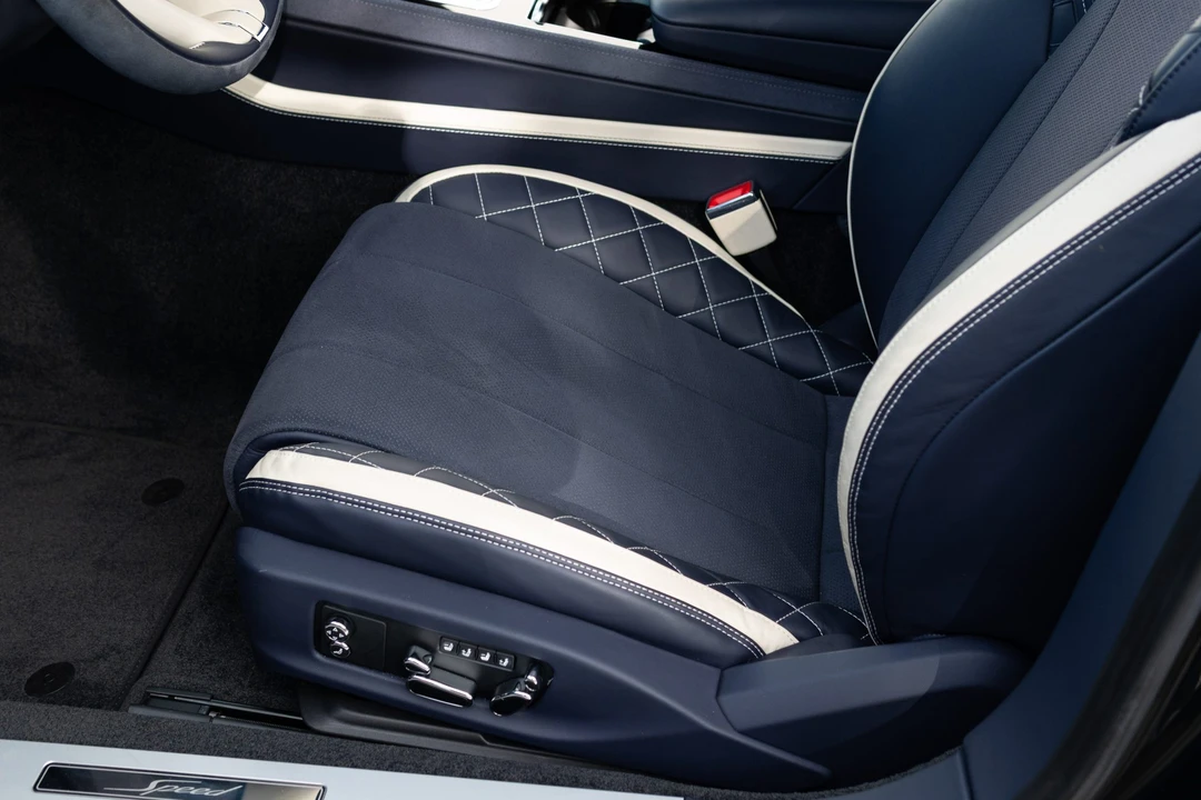 2023 Bentley Continental GT Speed 3rd Gen - Image 27 of 31