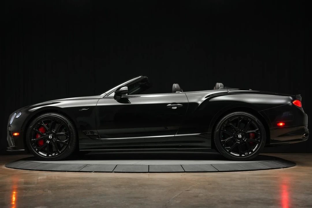 2023 Bentley Continental GT Speed 3rd Gen - Image 28 of 31