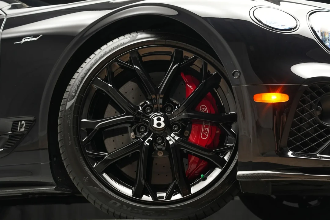 2023 Bentley Continental GT Speed 3rd Gen - Image 26 of 31