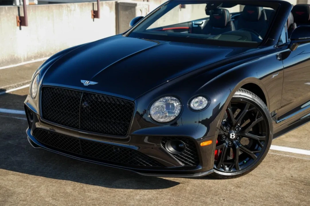 2023 Bentley Continental GT Speed 3rd Gen - Image 9 of 31