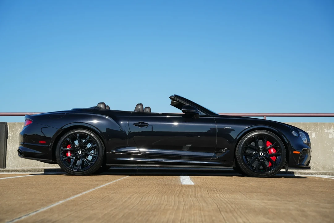 2023 Bentley Continental GT Speed 3rd Gen - Image 3 of 31