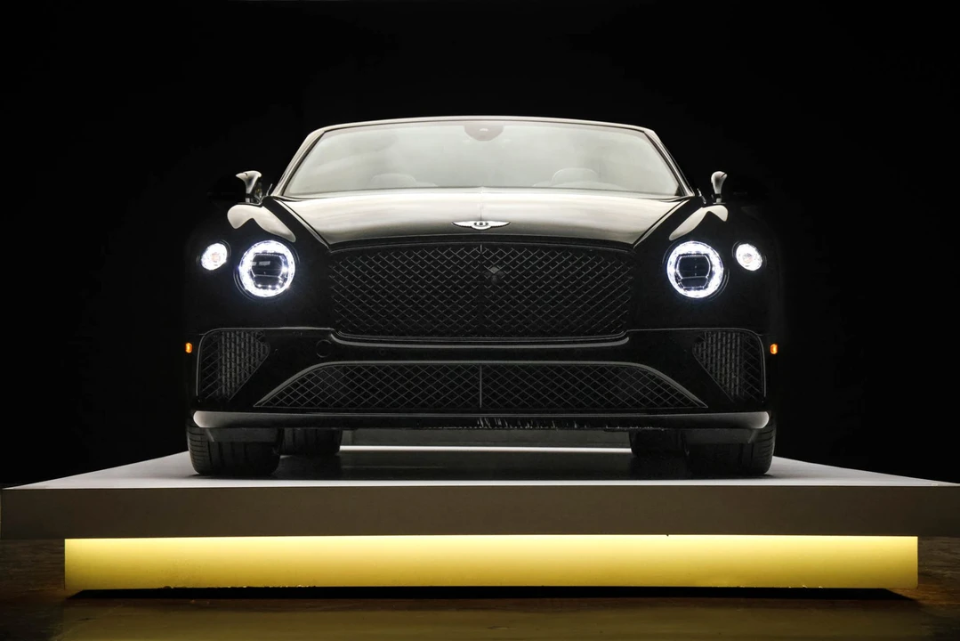 2023 Bentley Continental GTC - Image 28 of 31