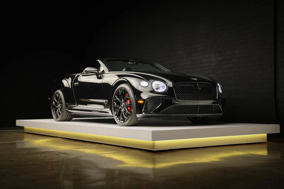 2023 Bentley Continental GTC - Image 29 of 31