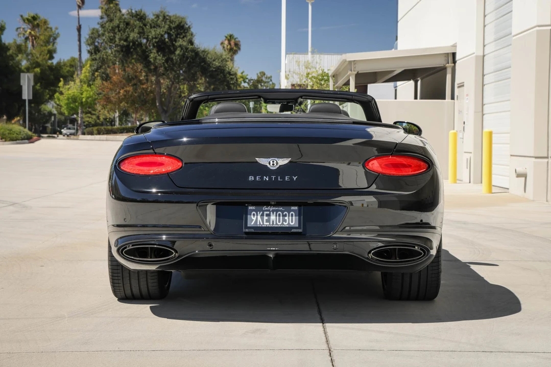 2023 Bentley Continental GTC - Image 16 of 31