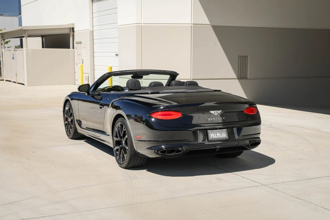 2023 Bentley Continental GTC - Image 17 of 31