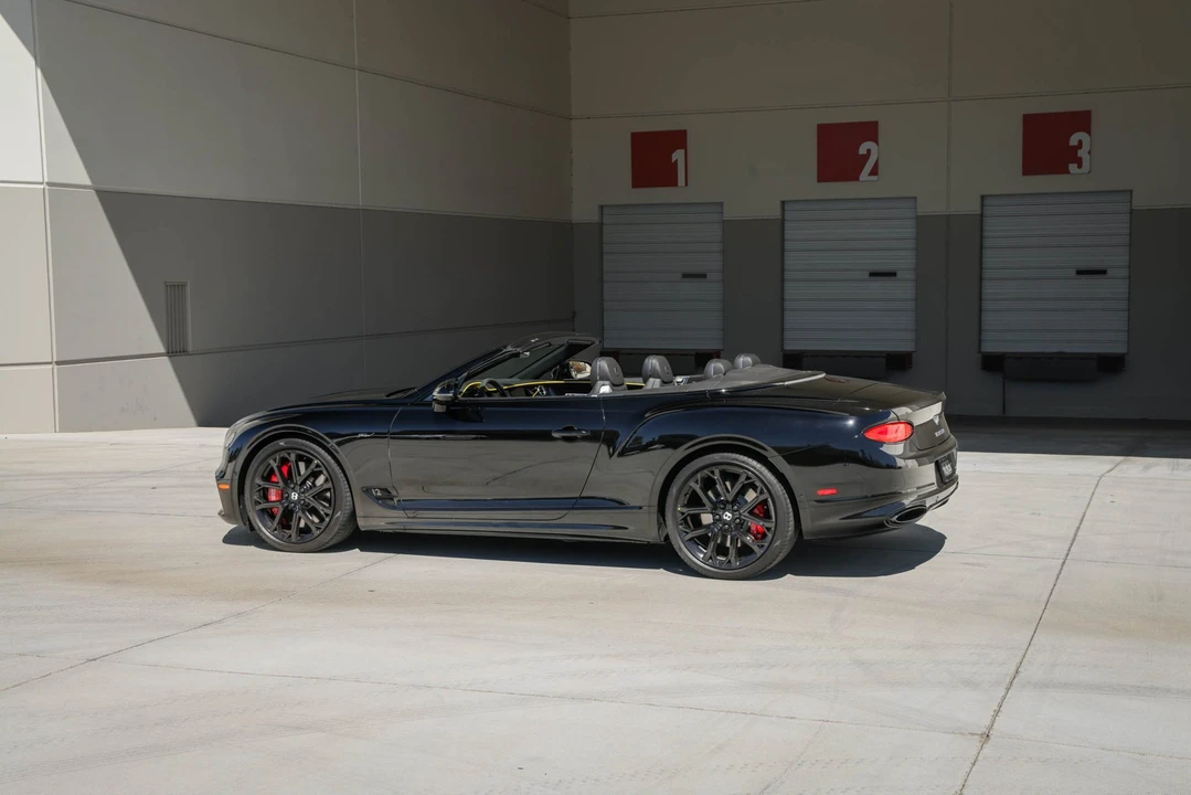 2023 Bentley Continental GTC - Image 19 of 31