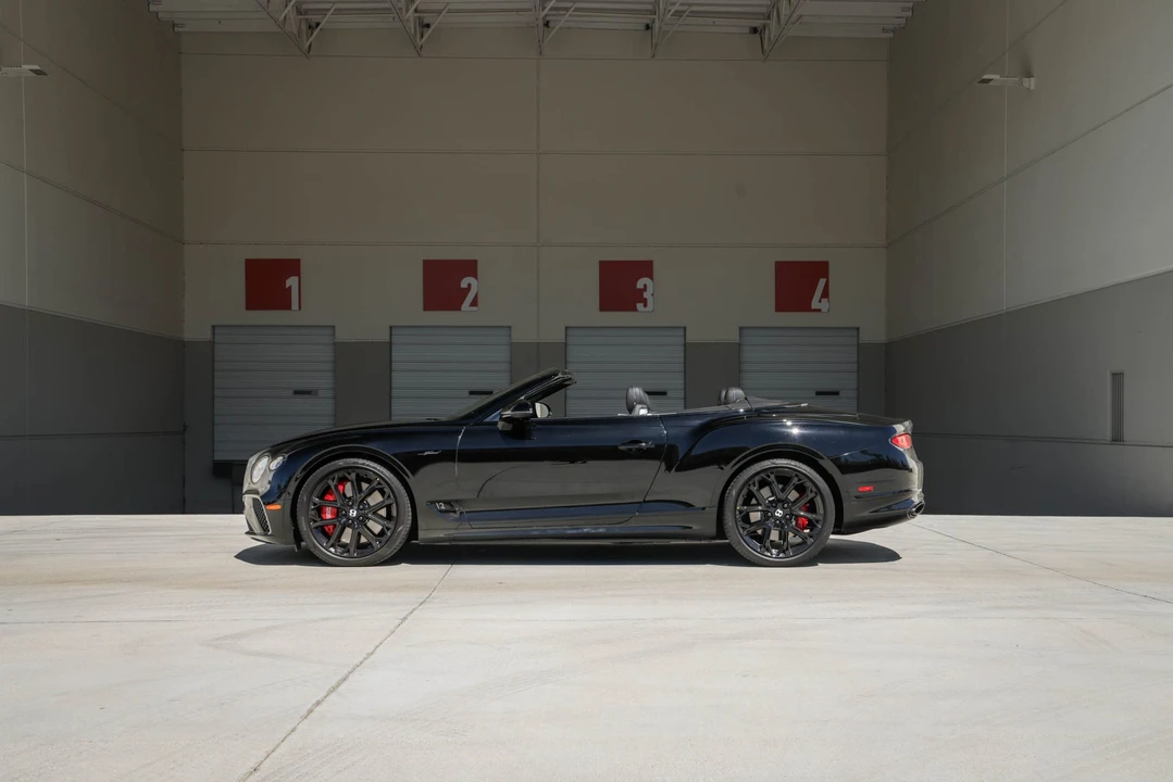 2023 Bentley Continental GTC - Image 20 of 31
