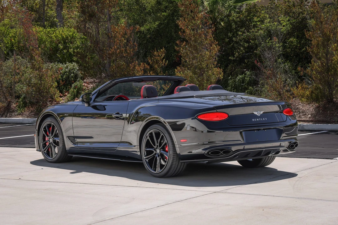2023 Bentley Continental GT 3rd Gen - Image 17 of 31