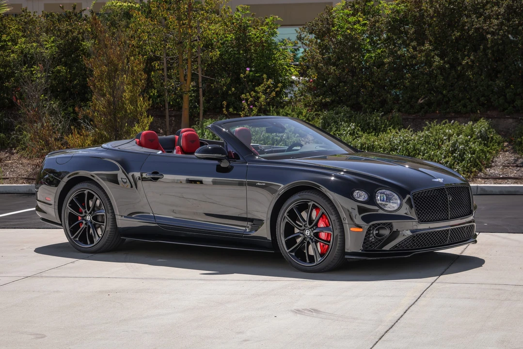 2023 Bentley Continental GT 3rd Gen - Image 9 of 31