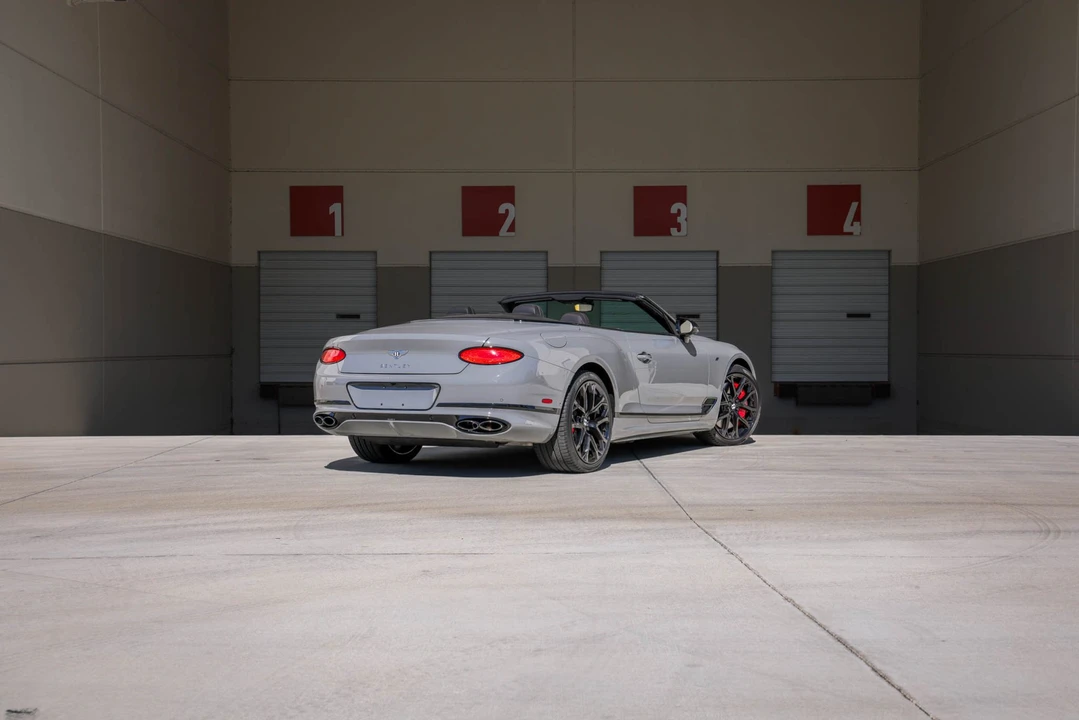 2023 Bentley Continental GTC - Image 18 of 31