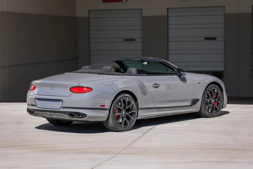 2023 Bentley Continental GTC - Image 16 of 31