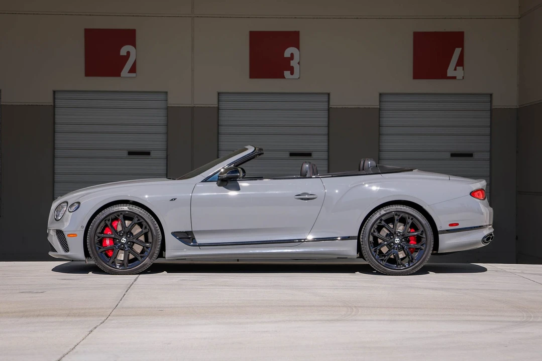 2023 Bentley Continental GTC - Image 24 of 31