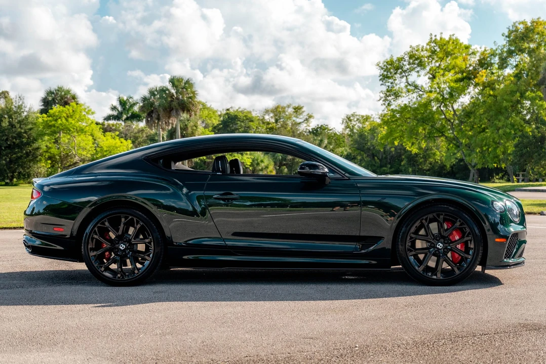 2023 Bentley Continental GT 3rd Gen - Image 7 of 31
