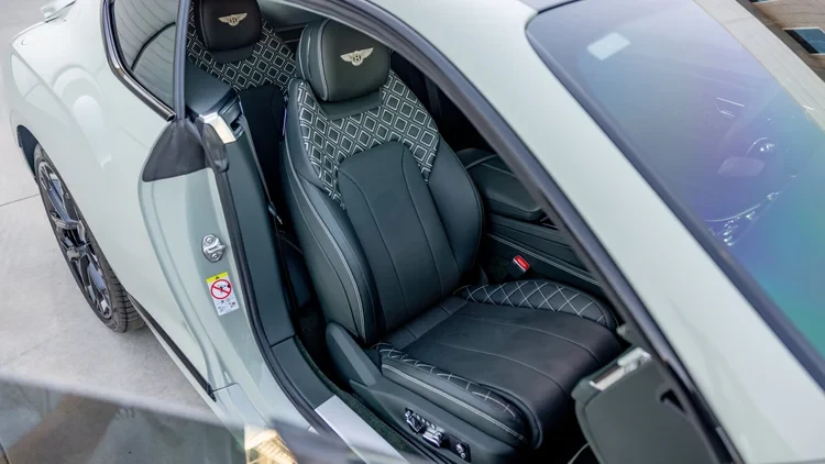 2023 Bentley Continental GT 3rd Gen - Image 16 of 31