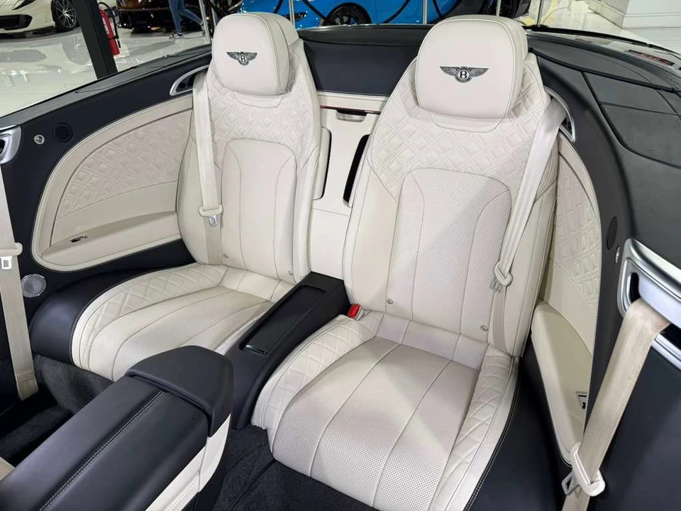 2023 Bentley Continental GTC - Image 19 of 21