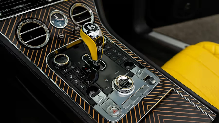 2023 Bentley Continental GTC - Image 27 of 31