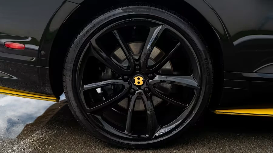 2023 Bentley Continental GTC - Image 15 of 31