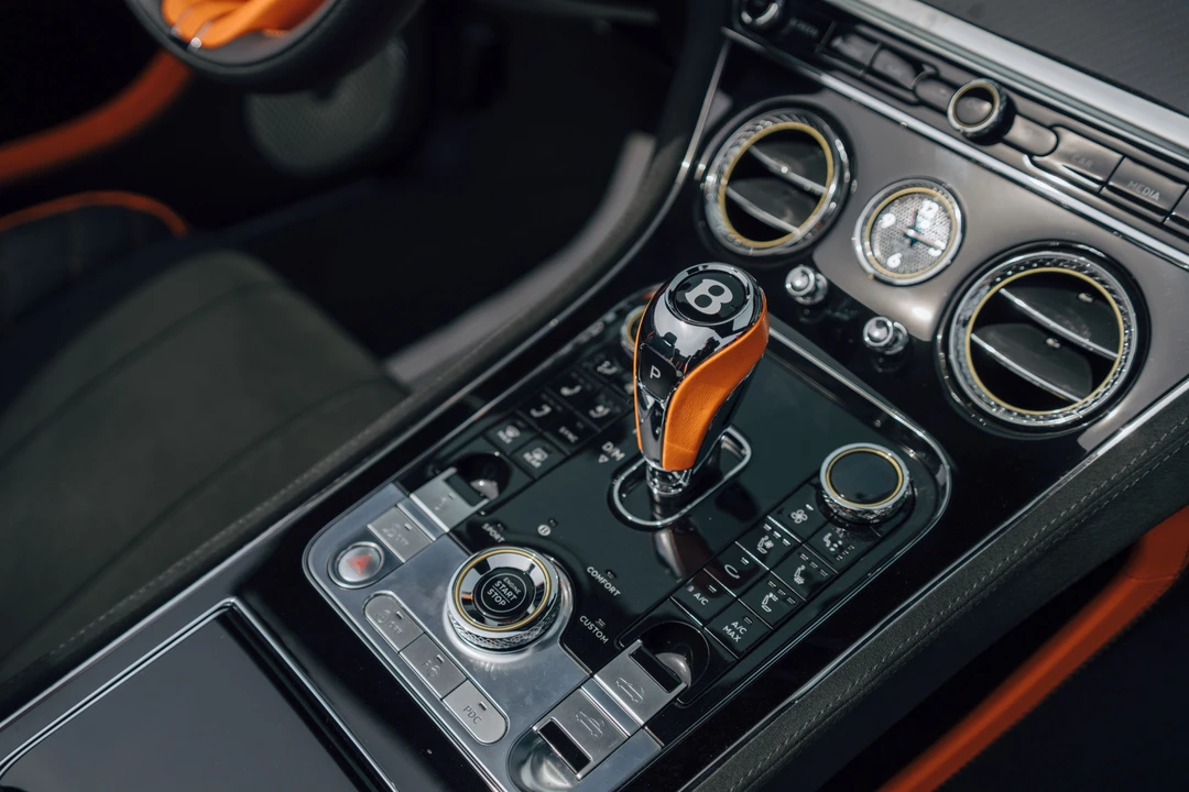 2023 Bentley Continental GTC - Image 25 of 31