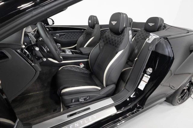 2023 Bentley Continental GT Speed 3rd Gen - Image 3 of 24