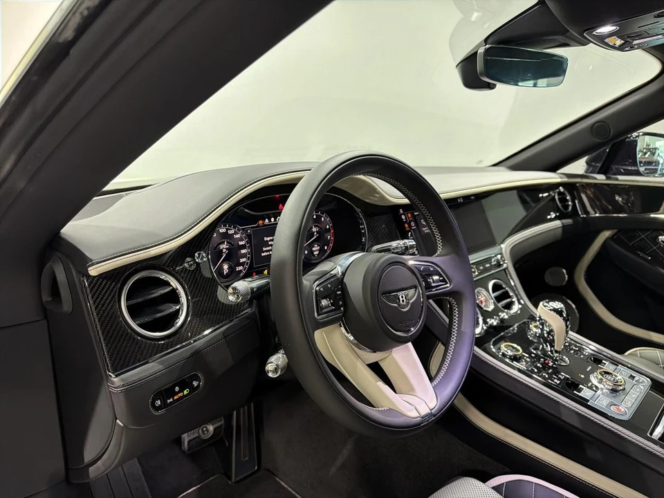 2023 Bentley Continental GTC - Image 18 of 31