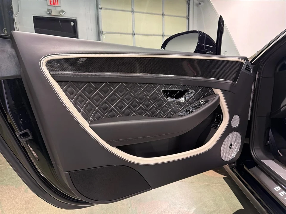 2023 Bentley Continental GTC - Image 16 of 31