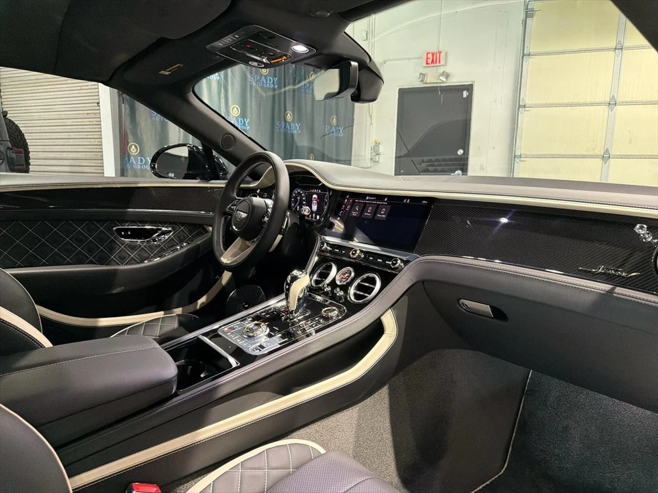 2023 Bentley Continental GTC - Image 25 of 31