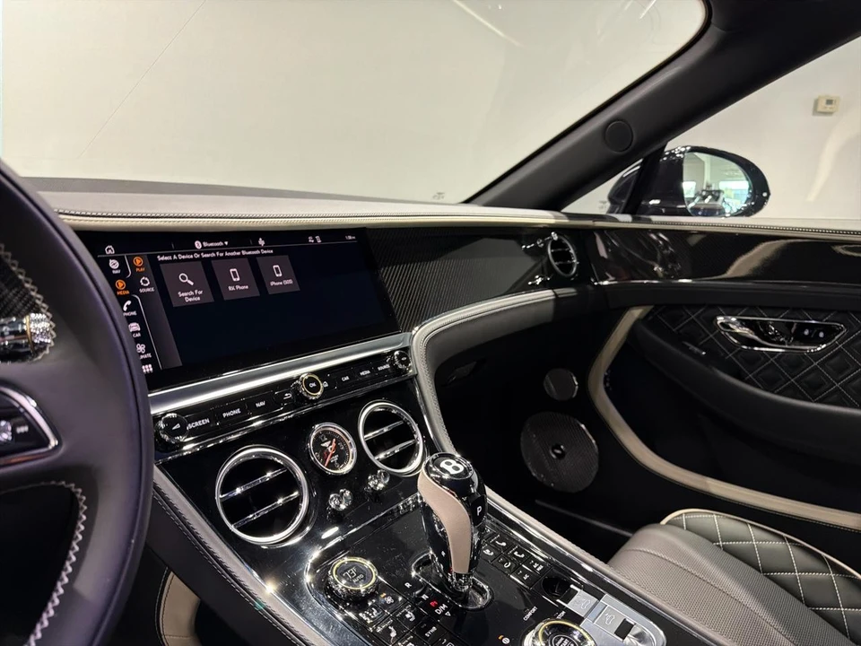 2023 Bentley Continental GTC - Image 19 of 31