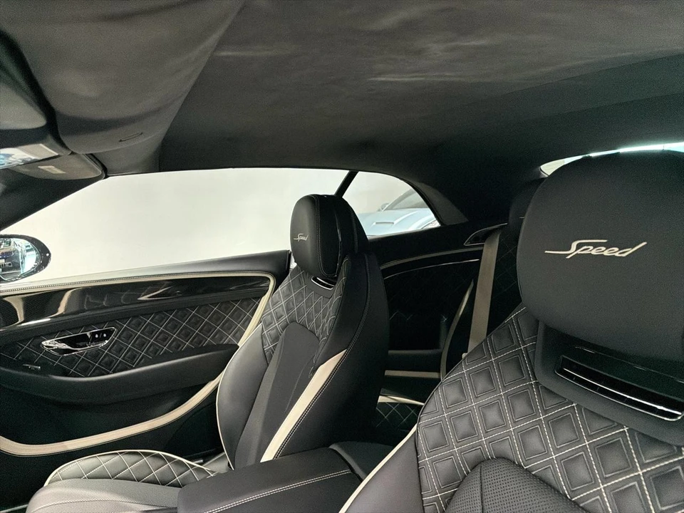 2023 Bentley Continental GTC - Image 21 of 31