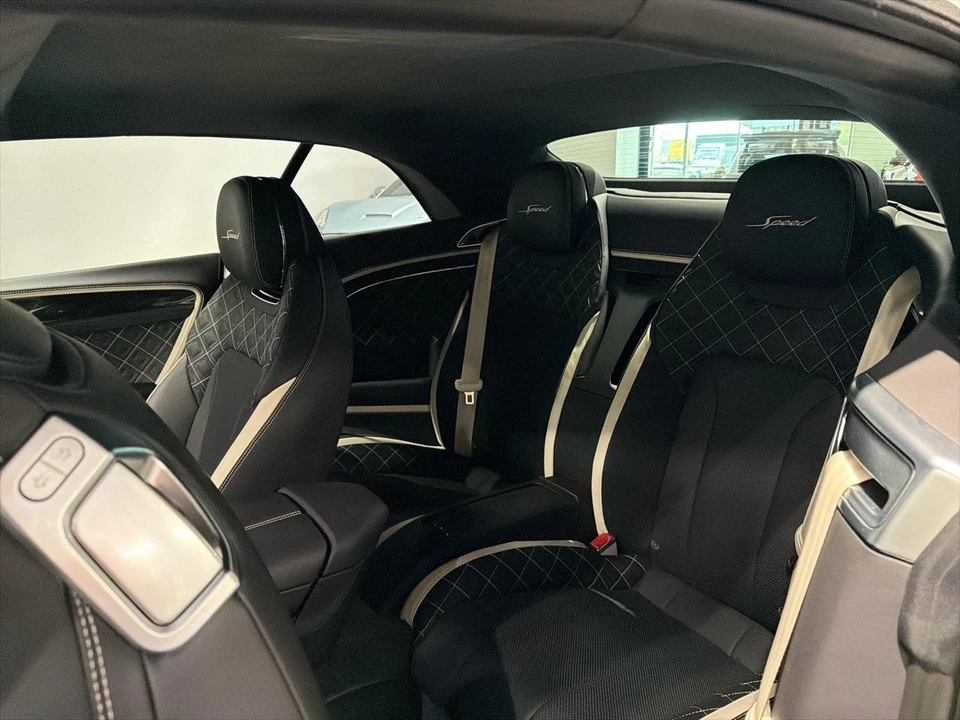 2023 Bentley Continental GTC - Image 22 of 31