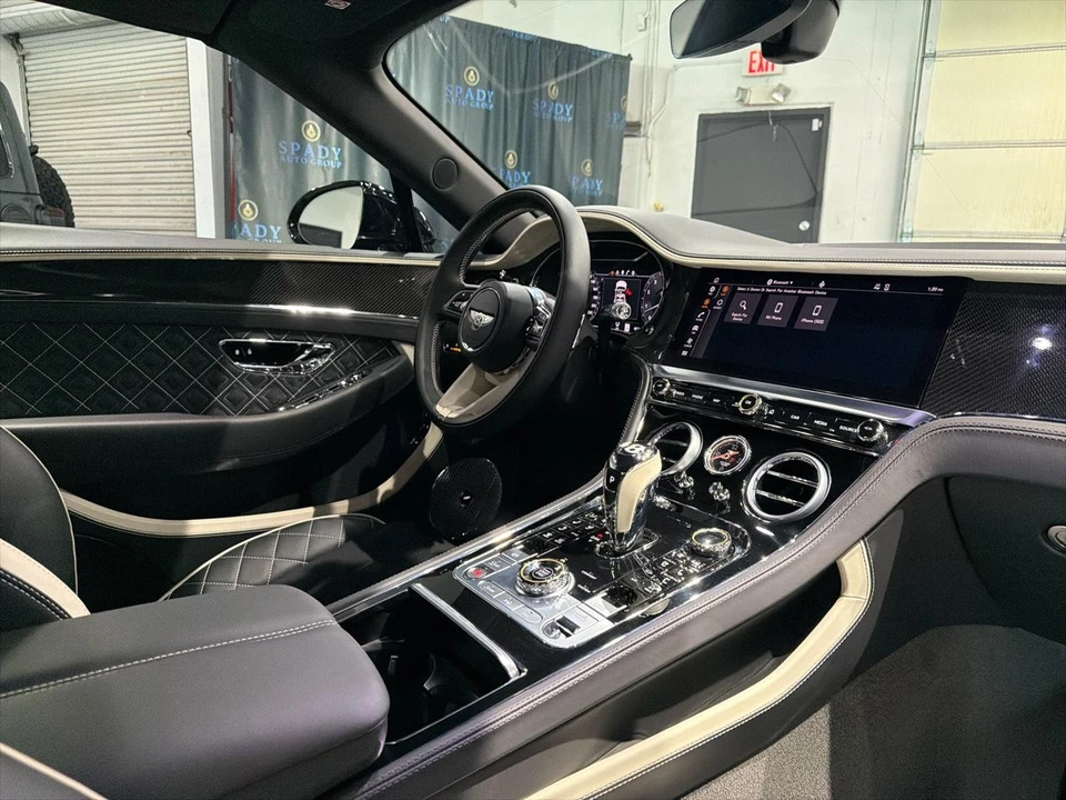 2023 Bentley Continental GTC - Image 28 of 31
