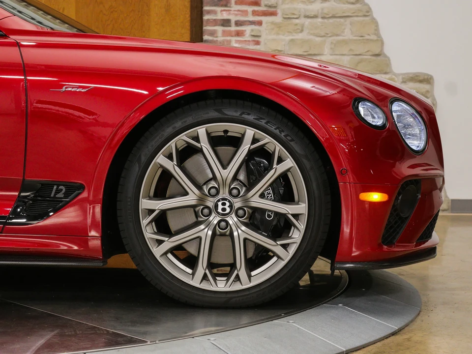 2023 Bentley Continental GT Speed 3rd Gen - Image 25 of 31