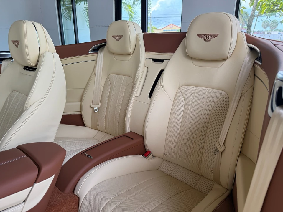 2023 Bentley Continental GT 3rd Gen - Image 30 of 31