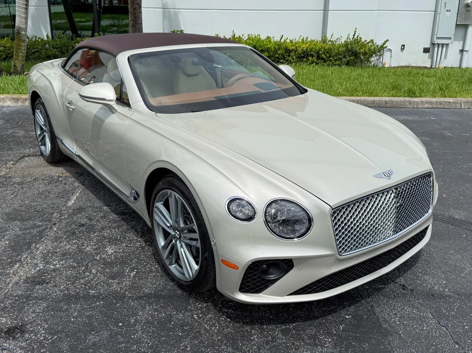 2023 Bentley Continental GT 3rd Gen - Image 5 of 31