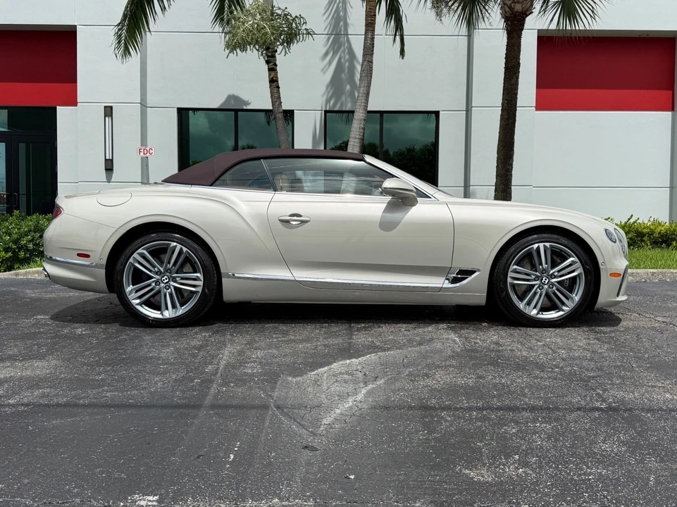 2023 Bentley Continental GT 3rd Gen - Image 2 of 31
