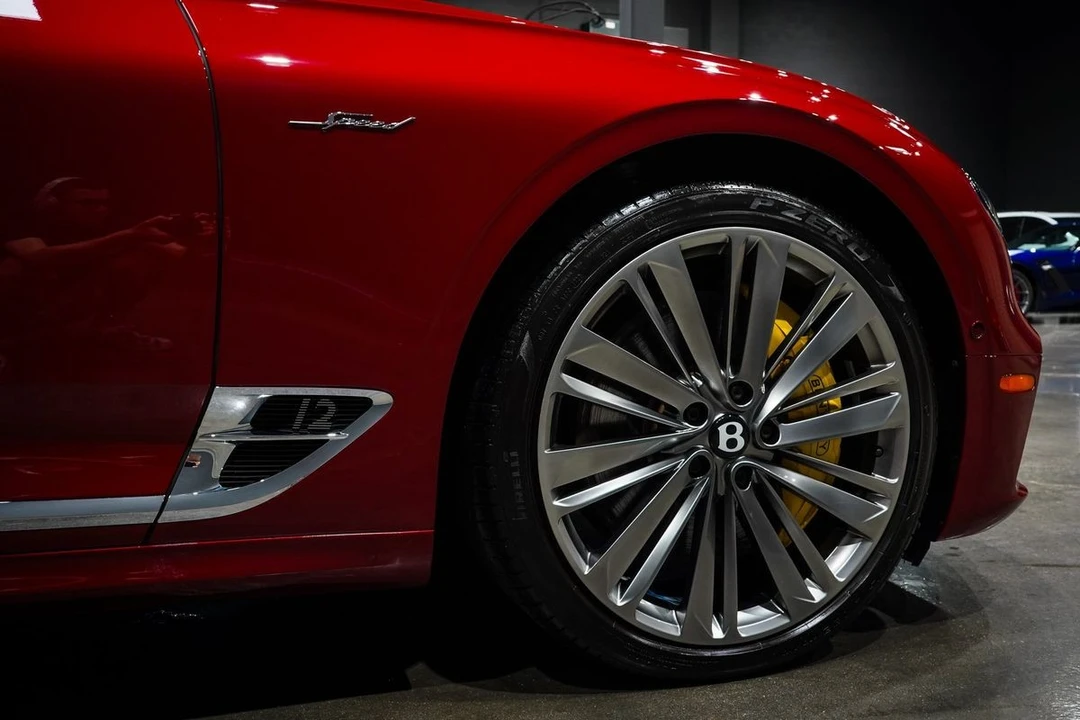 2023 Bentley Continental GT Speed 3rd Gen - Image 22 of 31