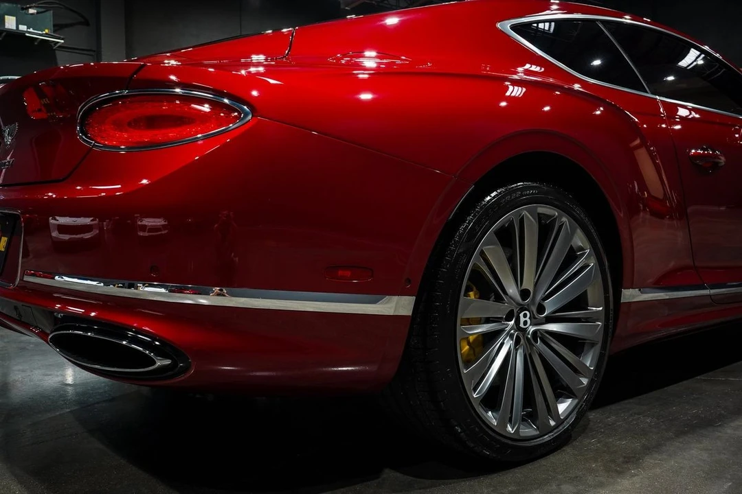 2023 Bentley Continental GT Speed 3rd Gen - Image 24 of 31