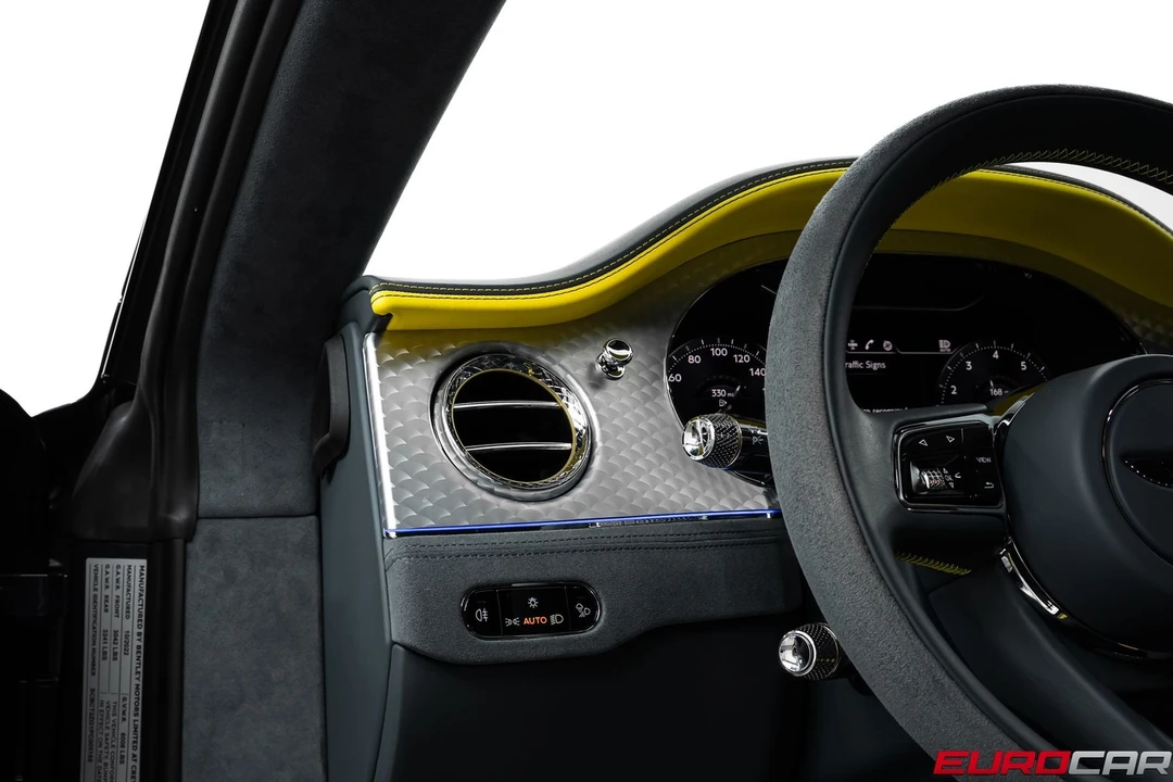 2023 Bentley Continental GT Speed 3rd Gen - Image 26 of 31