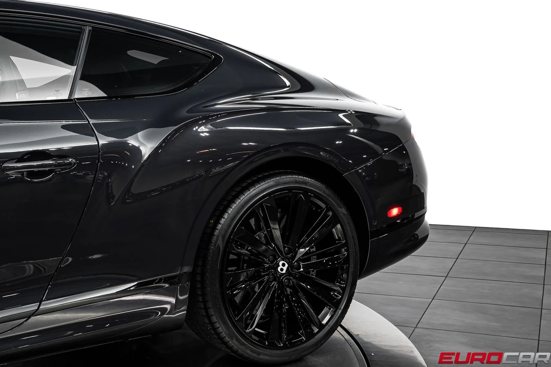 2023 Bentley Continental GT Speed 3rd Gen - Image 14 of 31