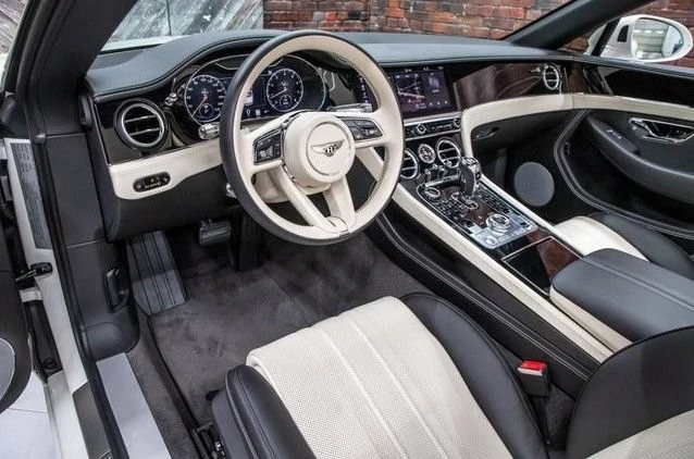 2023 Bentley Continental GT 3rd Gen - Image 5 of 8