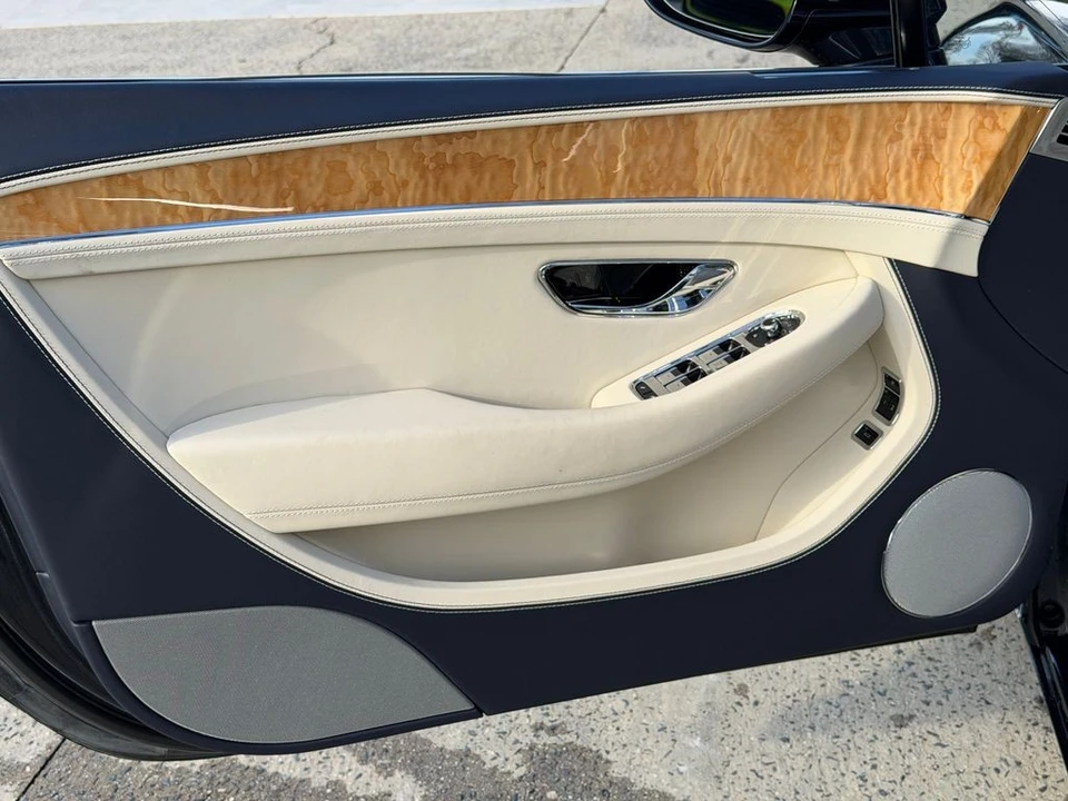2023 Bentley Continental GTC - Image 16 of 21