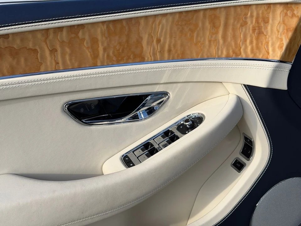 2023 Bentley Continental GTC - Image 17 of 21