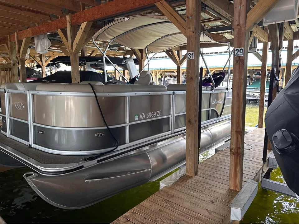 2023 Bentley - Image 6 of 15