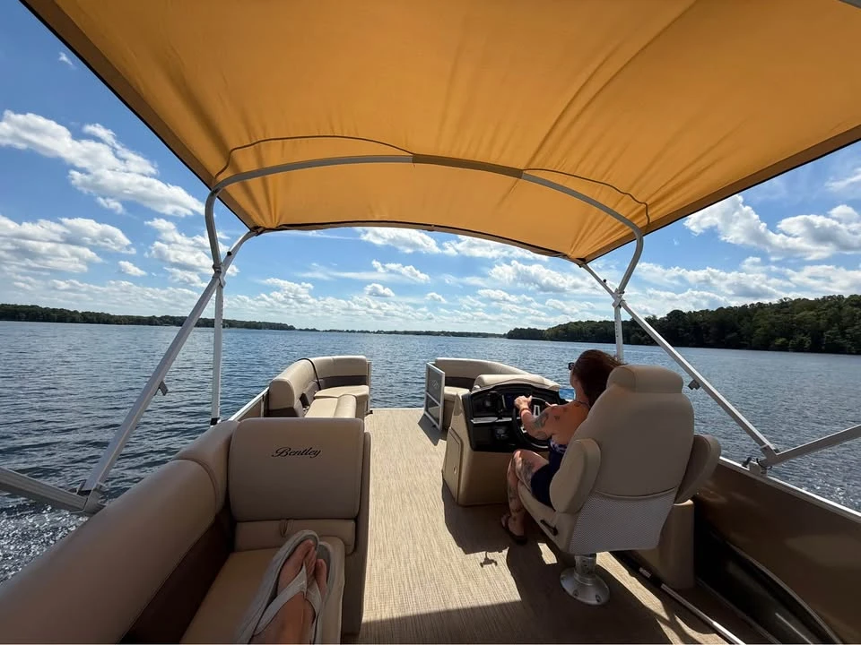2023 Bentley - Image 2 of 15