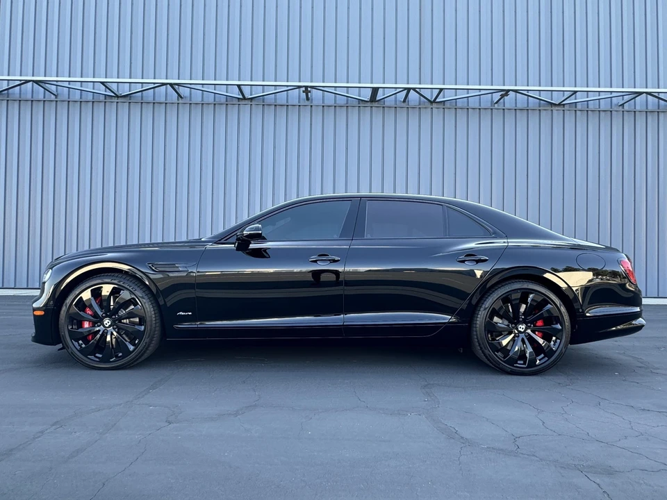 2023 Bentley Continental Flying Spur - Image 18 of 31