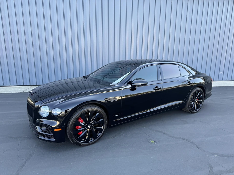 2023 Bentley Continental Flying Spur - Image 3 of 31